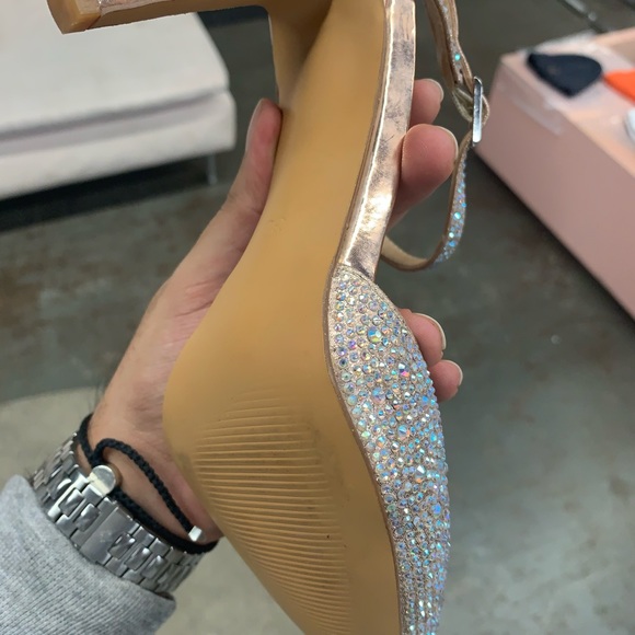 Women’s Crystal Embellished Strass Closed Toe Pumps Mule on a 4 Inch Stiletto - Picture 5 of 10